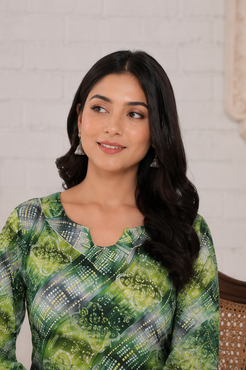 Green Bandhani Print Below Knee Length Kurti | Three-Fourth Sleeve Straight Kurta for Women